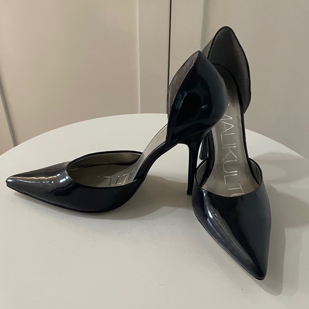KAMALIKULTURE BY NORMA KAMALI Black Patent Stiletto Pumps
